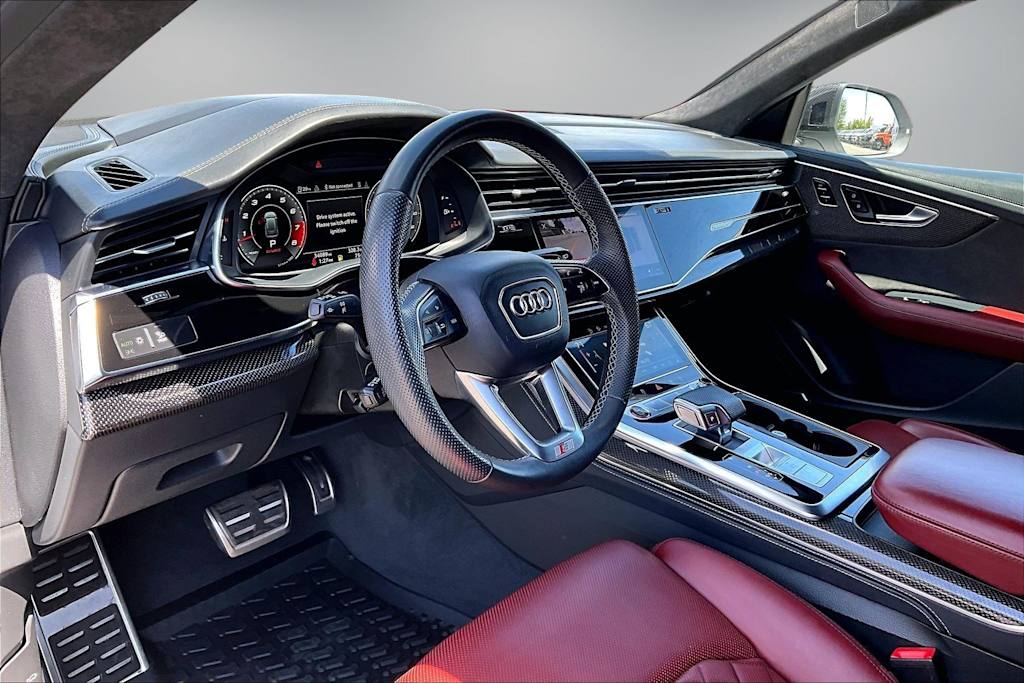Thumbnail: 2022 Audi SQ8 - 2