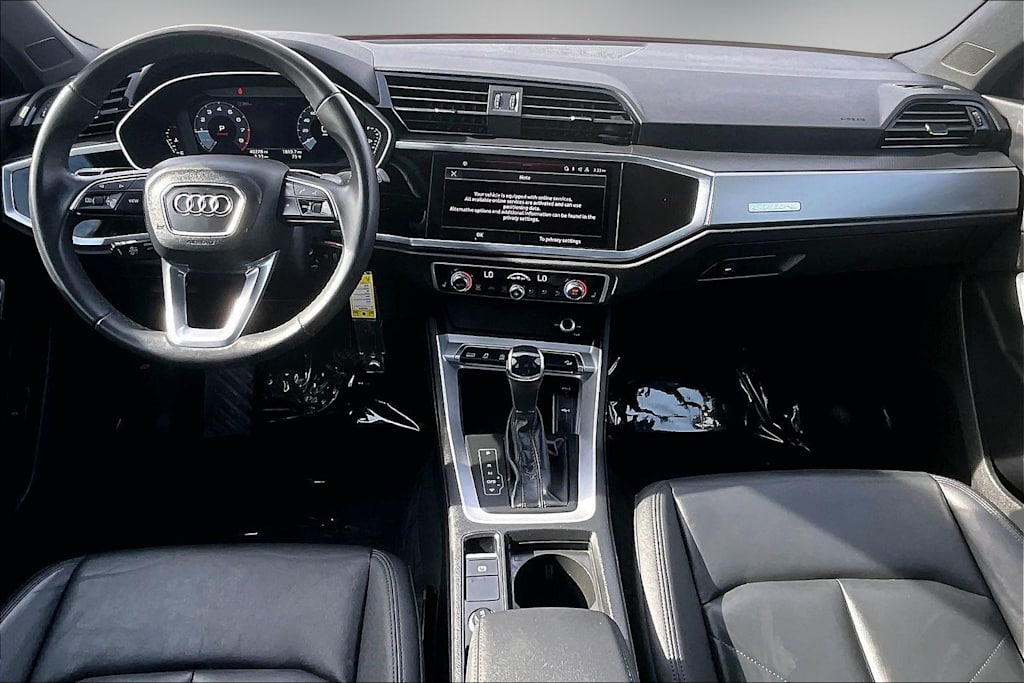 Thumbnail: 2025 Audi Q3 - 10