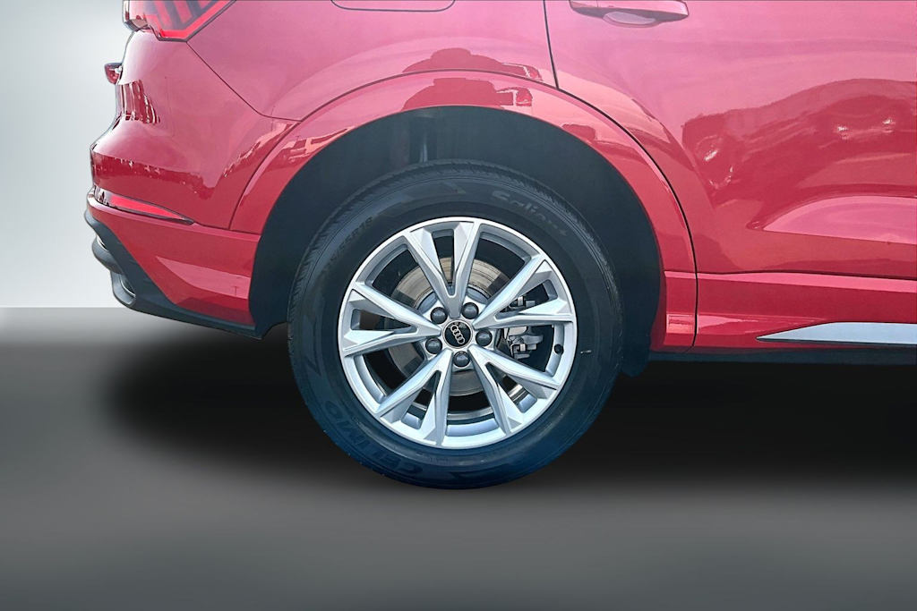 Thumbnail: 2025 Audi Q3 - 37