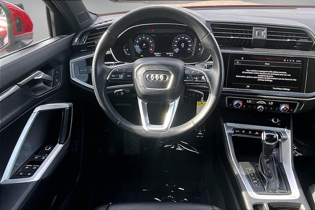Thumbnail: 2025 Audi Q3 - 14