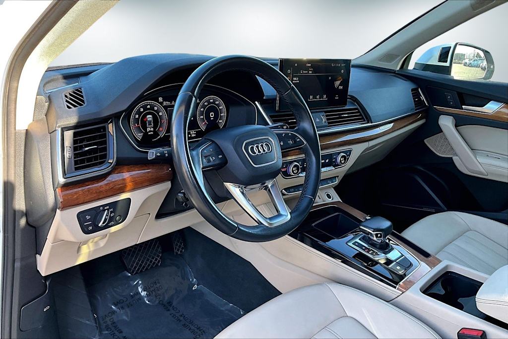 Thumbnail: 2023 Audi Q5 - 2