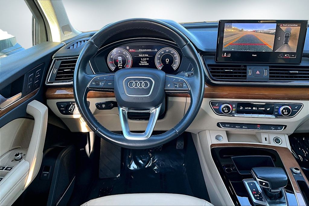 Thumbnail: 2023 Audi Q5 - 14