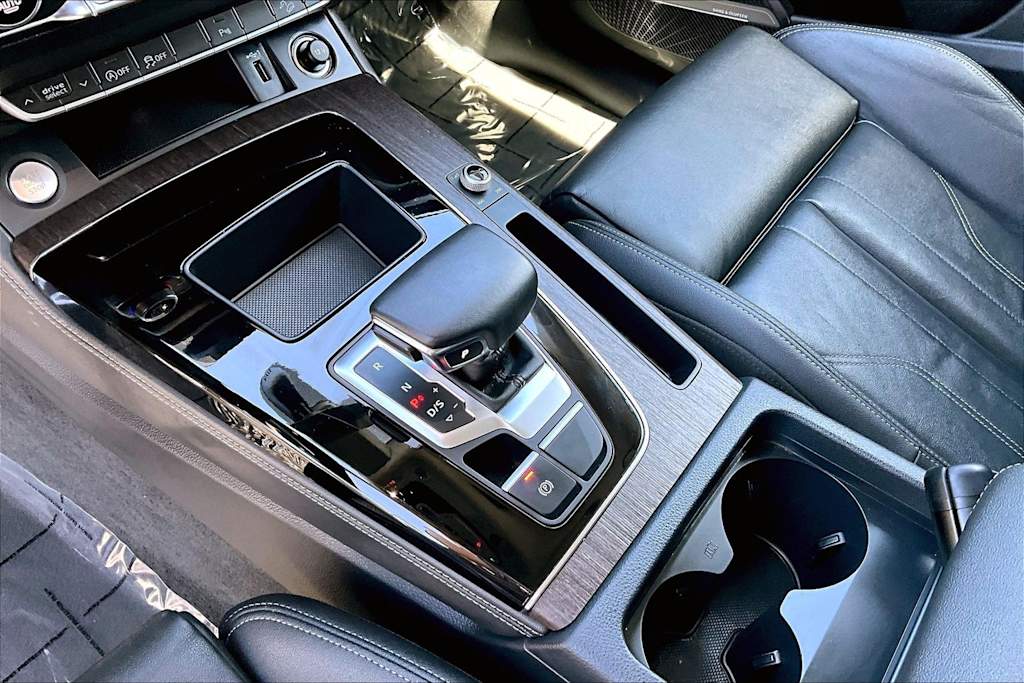 Thumbnail: 2024 Audi Q5 - 17