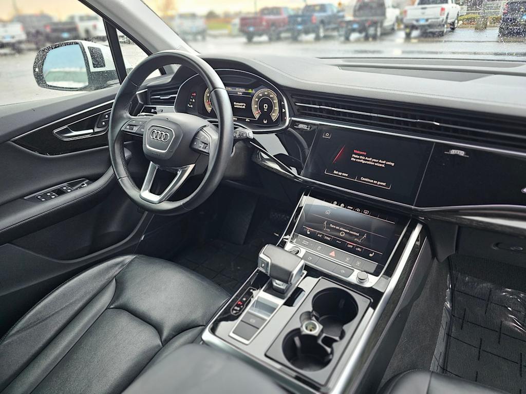 2023 Audi Q7 Premium Plus 10