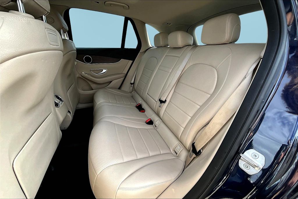 Thumbnail: 2019 Mercedes-Benz GLC - 29
