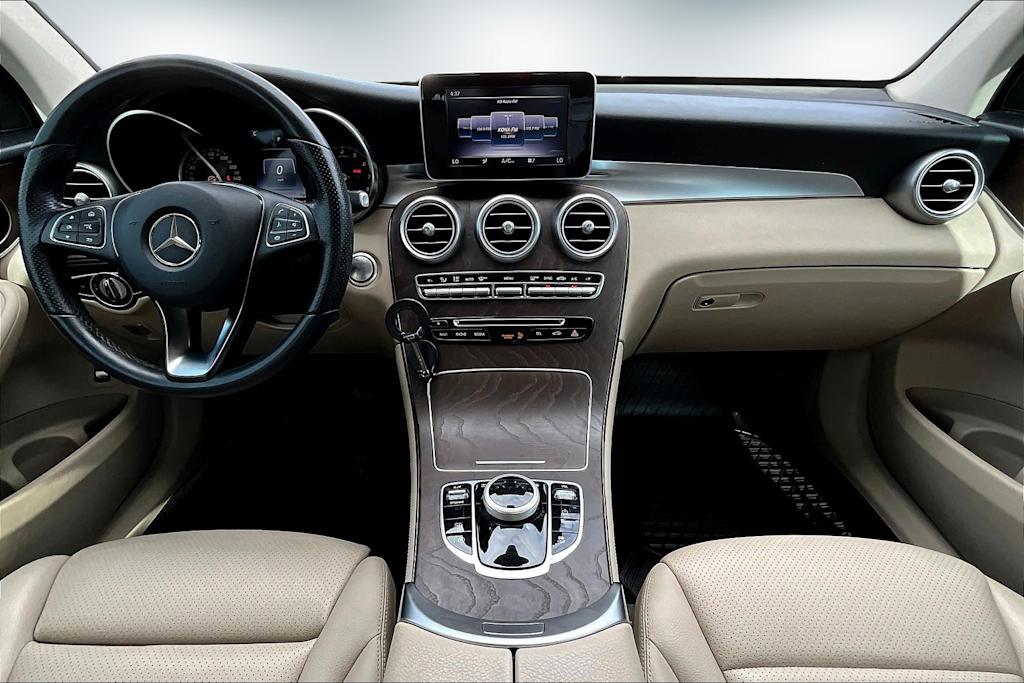 Thumbnail: 2019 Mercedes-Benz GLC - 10