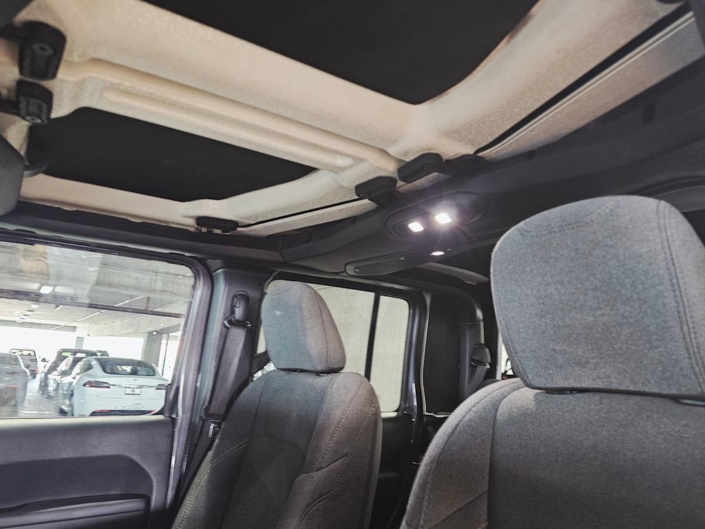 Thumbnail: 2024 Jeep Gladiator - 27