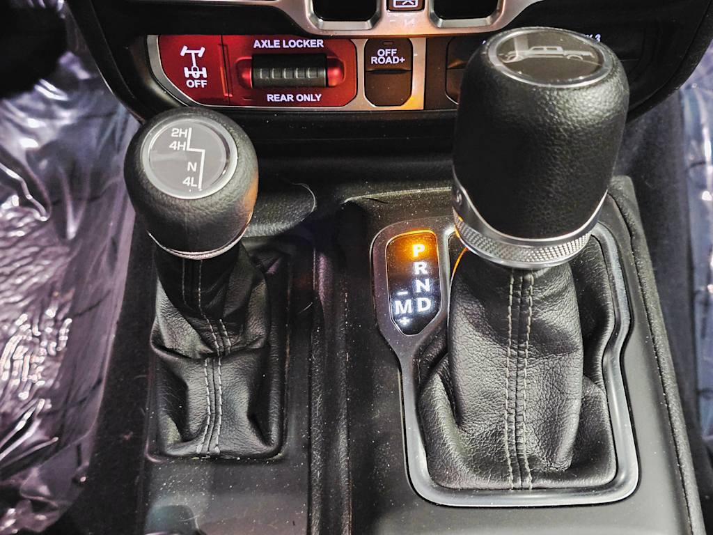 Thumbnail: 2024 Jeep Gladiator - 22