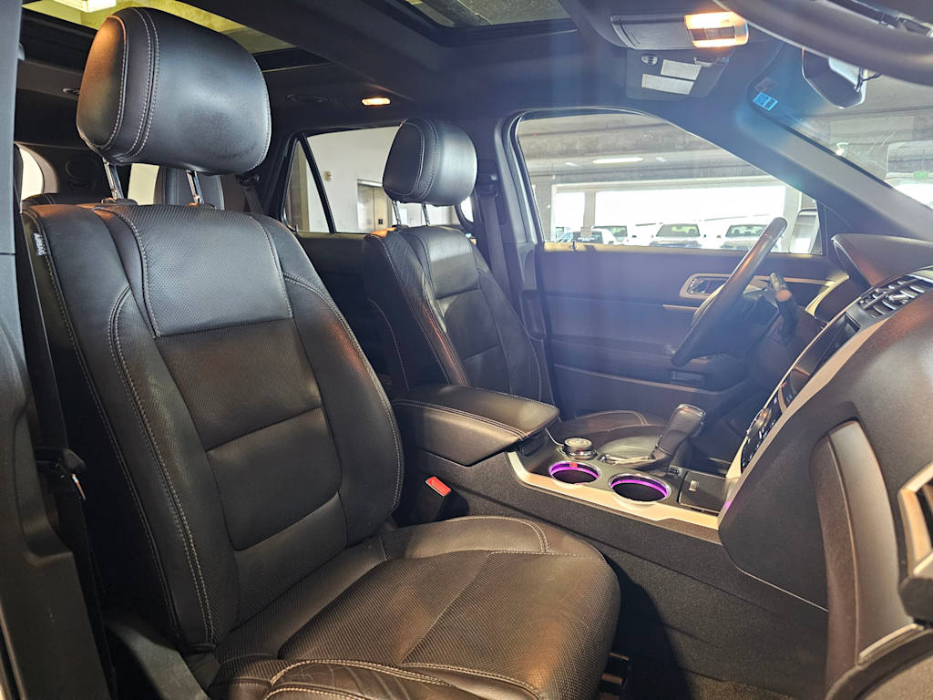 Thumbnail: 2014 Ford Explorer - 38