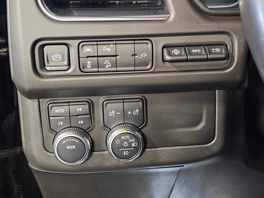 Thumbnail: 2021 GMC Yukon - 27