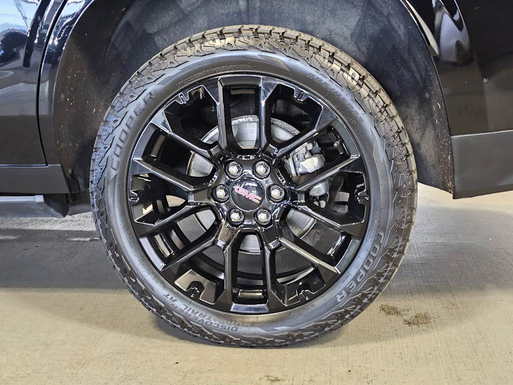 Thumbnail: 2021 GMC Yukon - 8