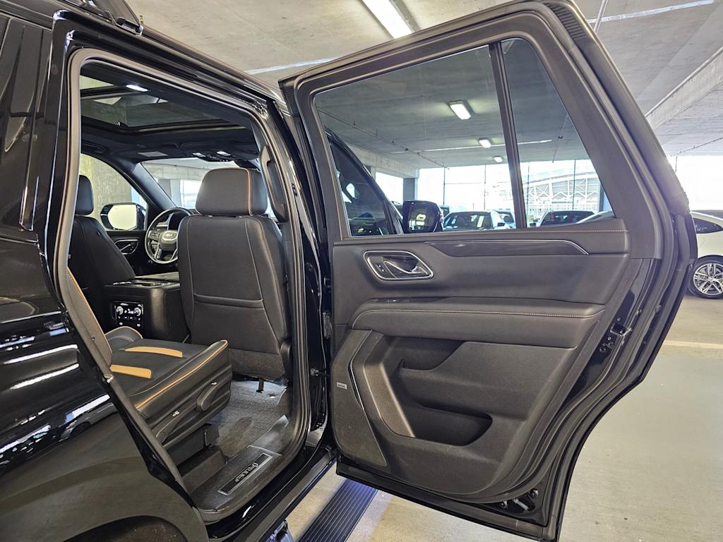 Thumbnail: 2021 GMC Yukon - 33