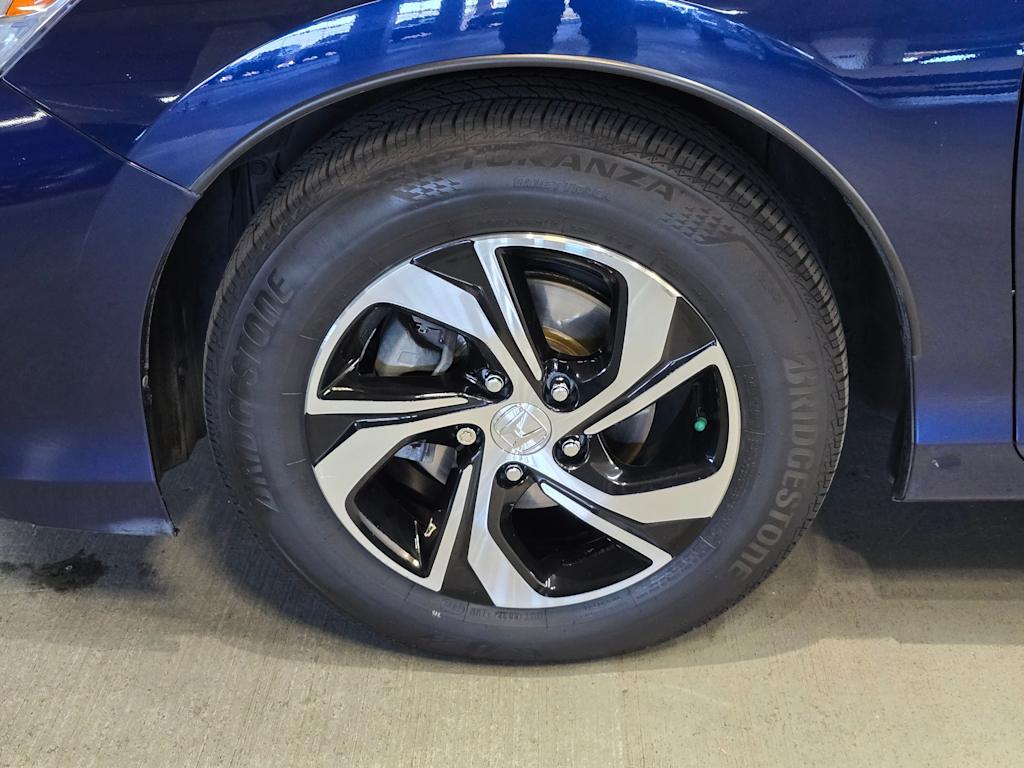 Thumbnail: 2017 Honda Accord - 7