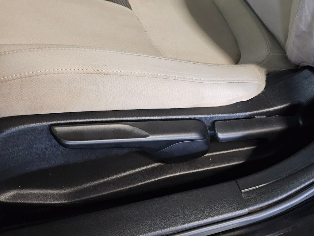 Thumbnail: 2016 Honda Civic - 26