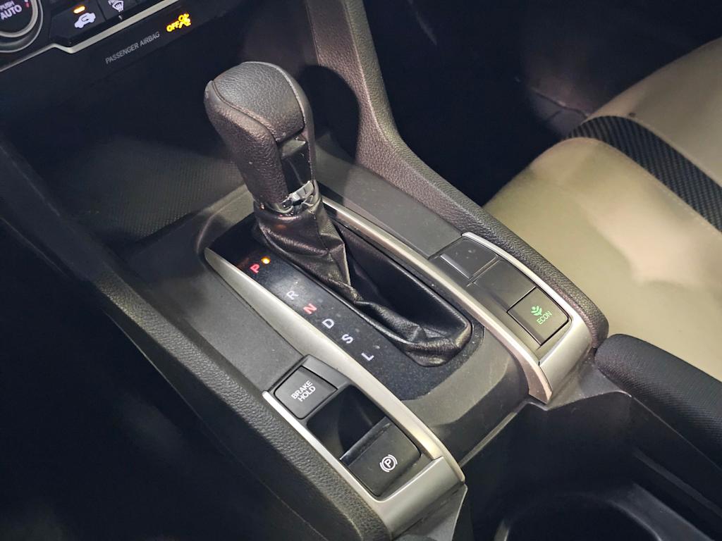 Thumbnail: 2016 Honda Civic - 16