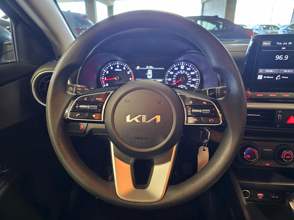 Thumbnail: 2023 Kia Forte - 14