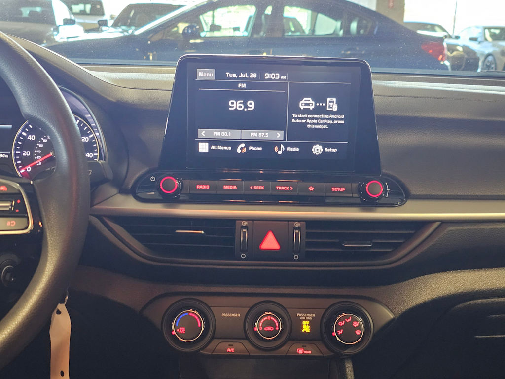 Thumbnail: 2023 Kia Forte - 16