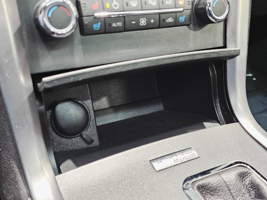 Thumbnail: 2012 Lincoln MKZ - 24