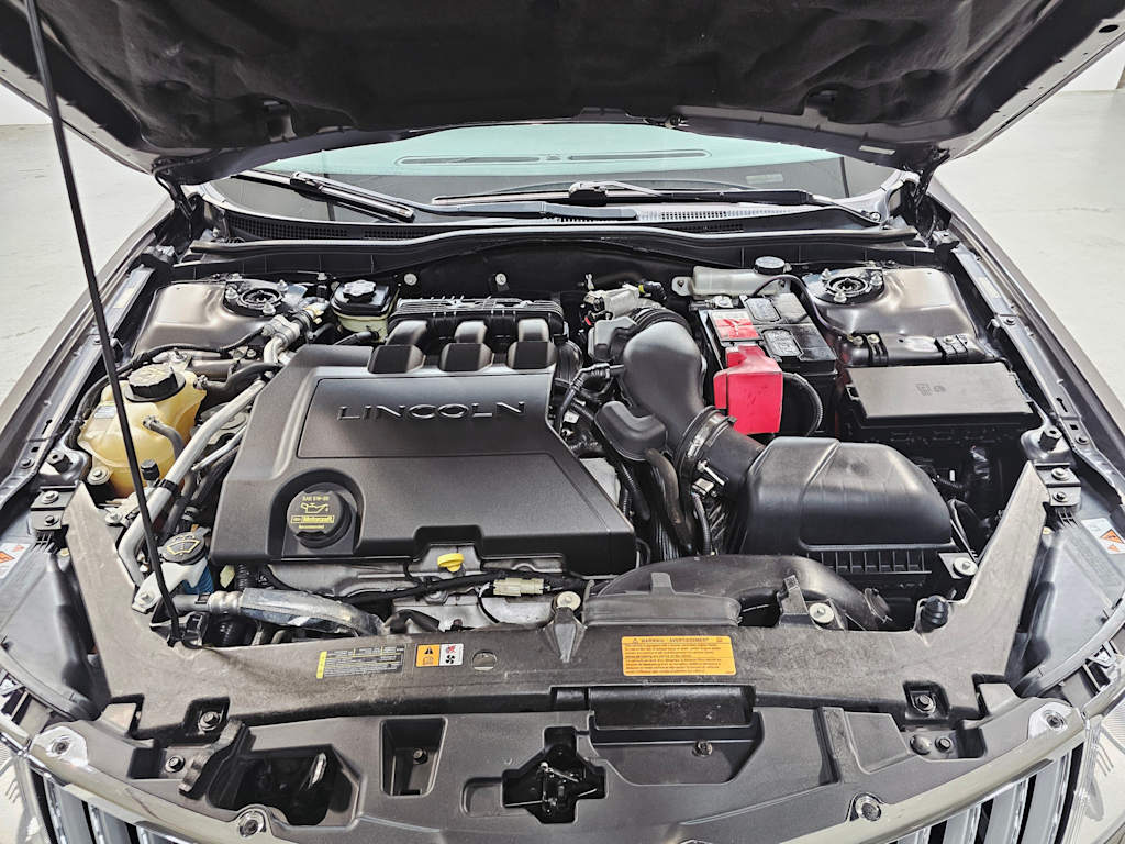 Thumbnail: 2012 Lincoln MKZ - 8