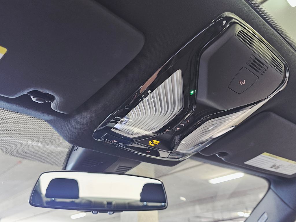 Thumbnail: 2024 BMW 2 Series - 27