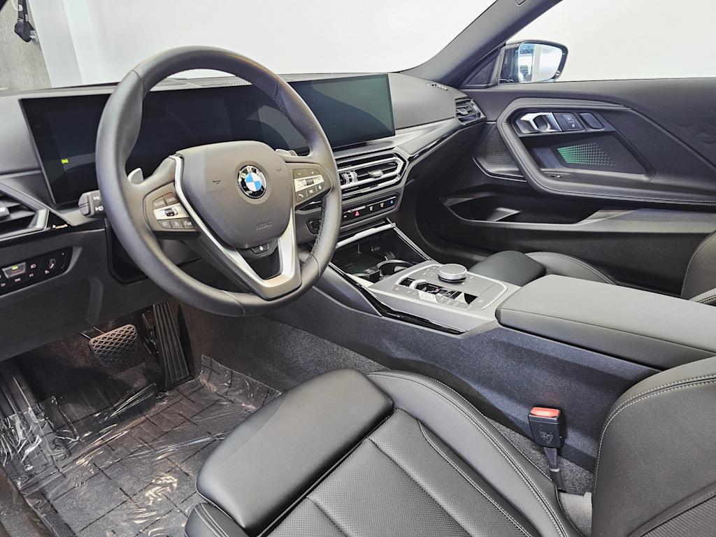 Thumbnail: 2024 BMW 2 Series - 2