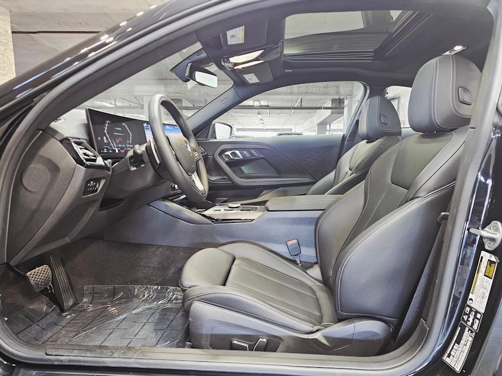 Thumbnail: 2024 BMW 2 Series - 11