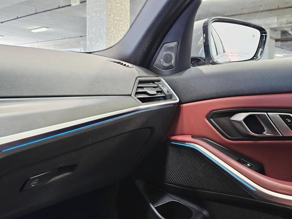 Thumbnail: 2023 BMW 3 Series - 25