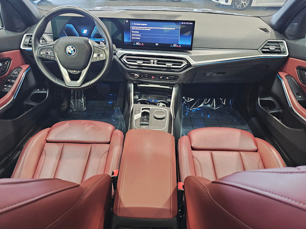 Thumbnail: 2023 BMW 3 Series - 10