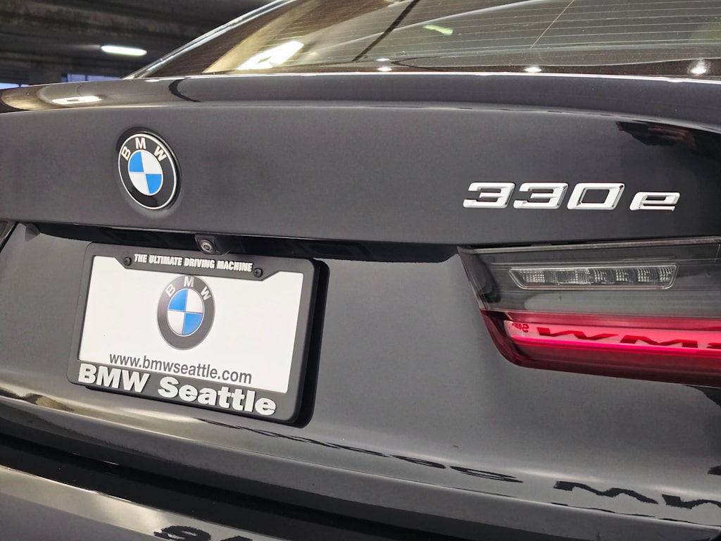 Thumbnail: 2021 BMW 3 Series - 7