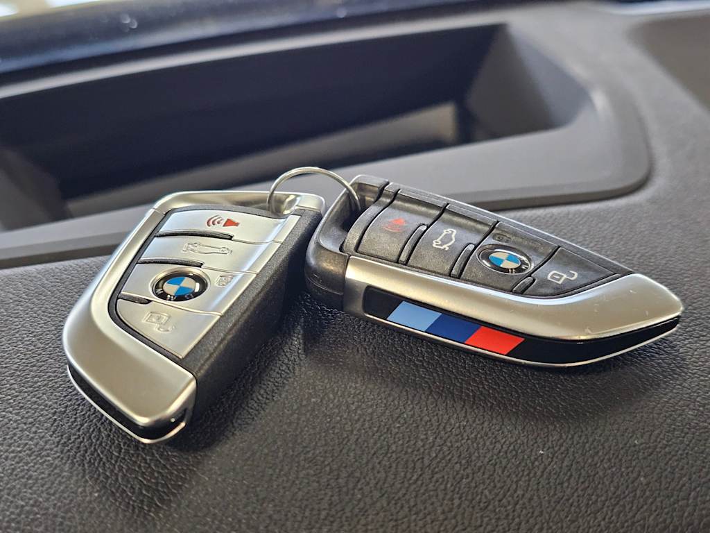 Thumbnail: 2021 BMW 3 Series - 19