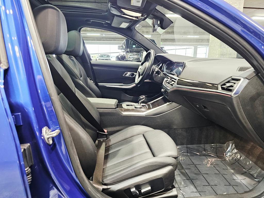 Thumbnail: 2021 BMW 3 Series - 11