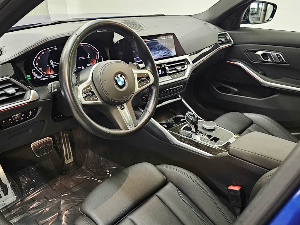 Thumbnail: 2021 BMW 3 Series - 2