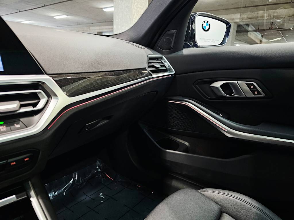 Thumbnail: 2021 BMW 3 Series - 26