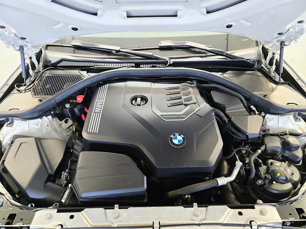 Thumbnail: 2022 BMW 3 Series - 9