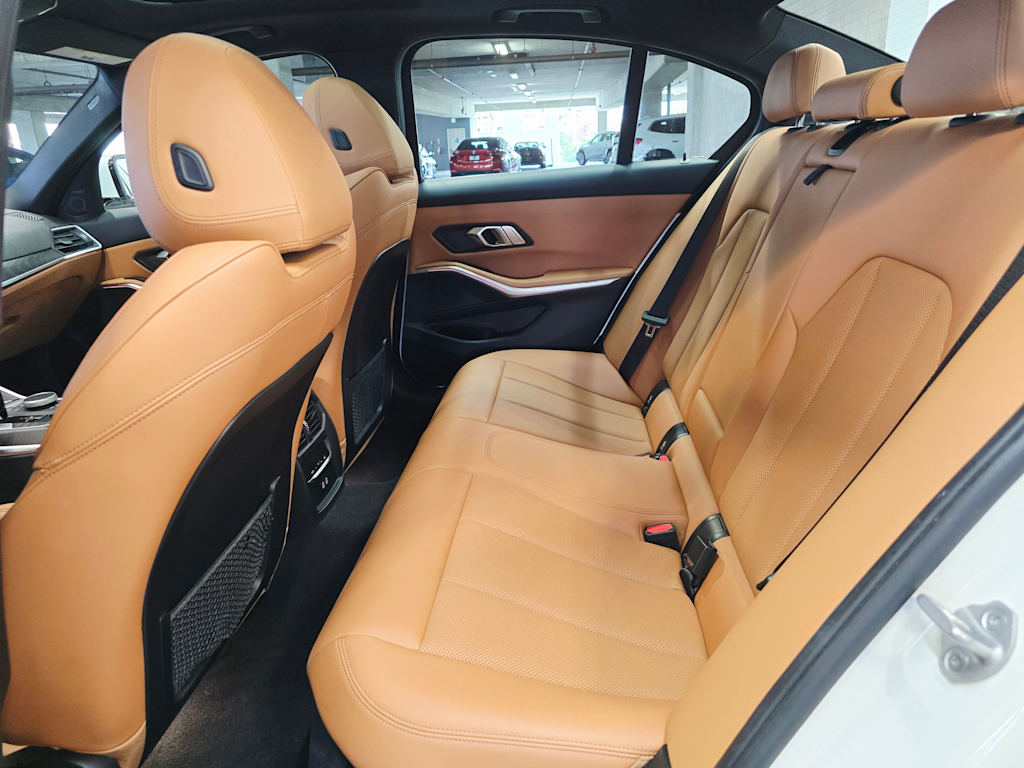 Thumbnail: 2022 BMW 3 Series - 13