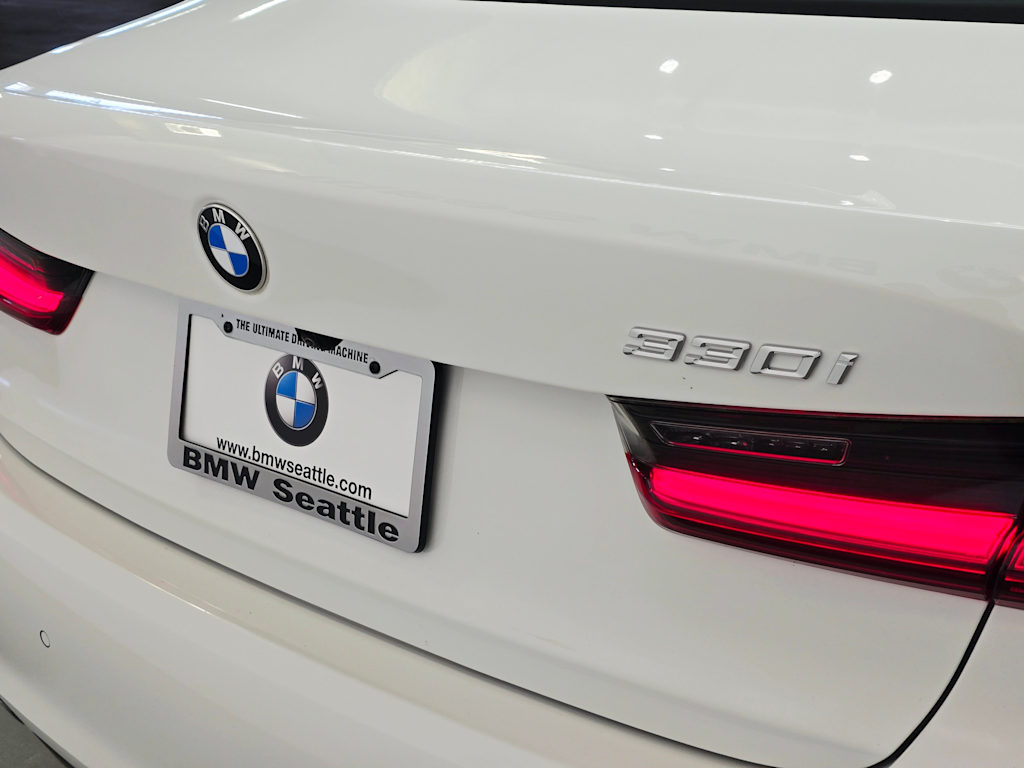 Thumbnail: 2022 BMW 3 Series - 7