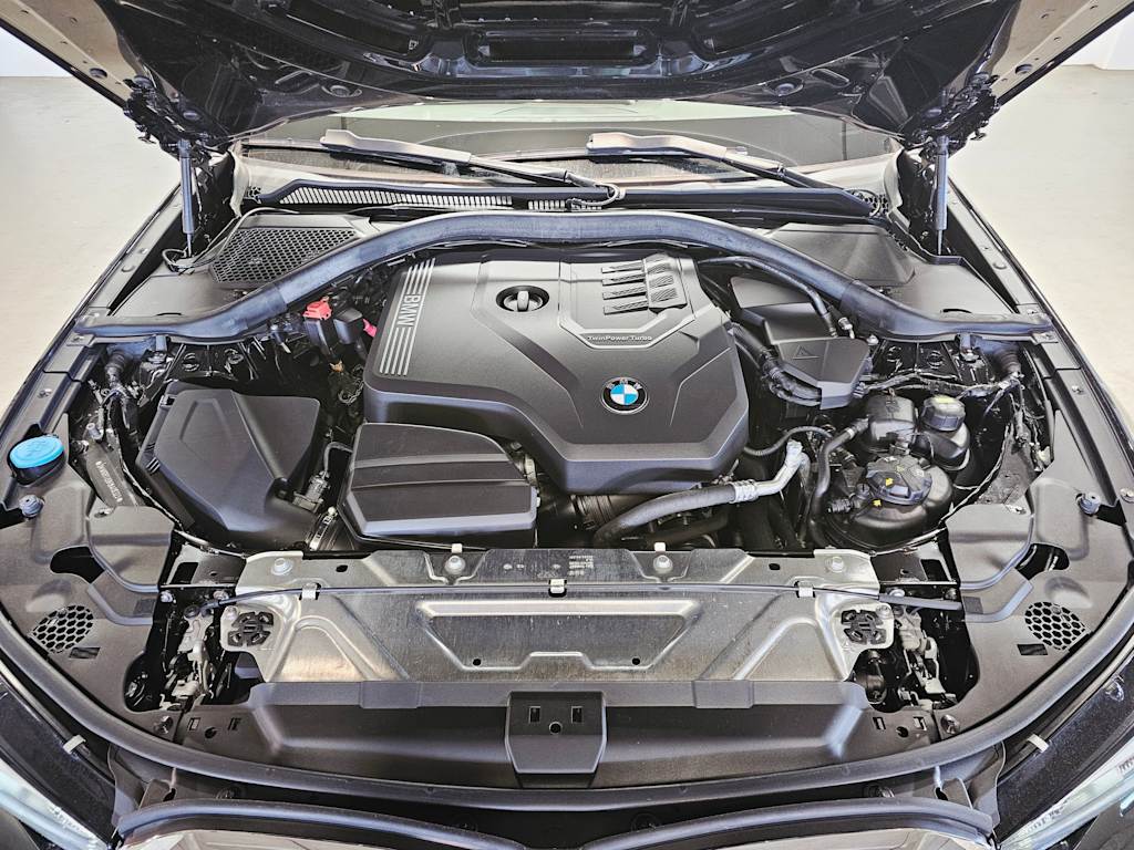 Thumbnail: 2019 BMW 3 Series - 8