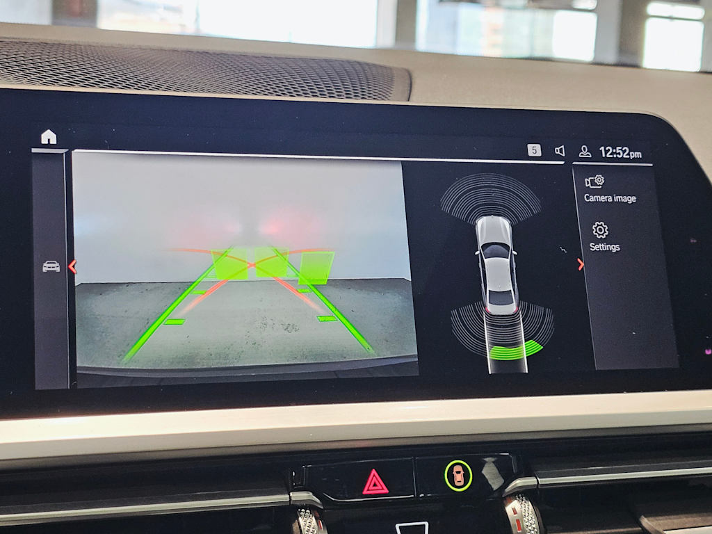 Thumbnail: 2019 BMW 3 Series - 21