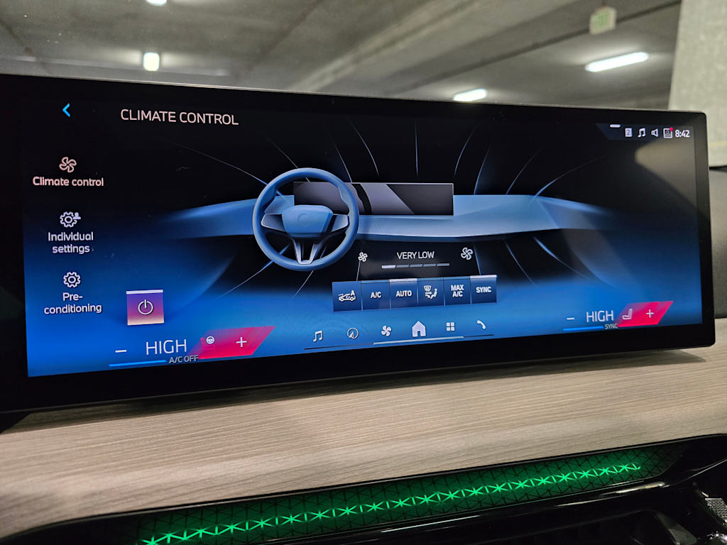 Thumbnail: 2025 BMW 3 Series - 15