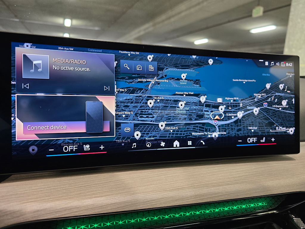 Thumbnail: 2025 BMW 3 Series - 22