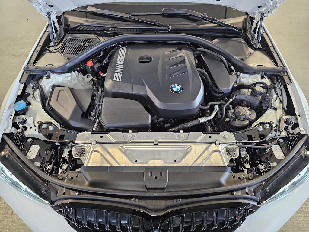 Thumbnail: 2025 BMW 3 Series - 9