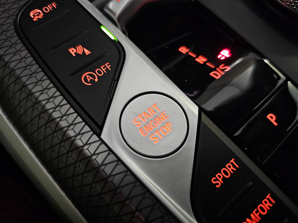 Thumbnail: 2025 BMW 3 Series - 35