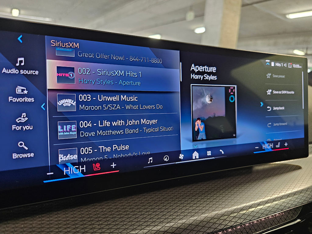 Thumbnail: 2025 BMW 3 Series - 25