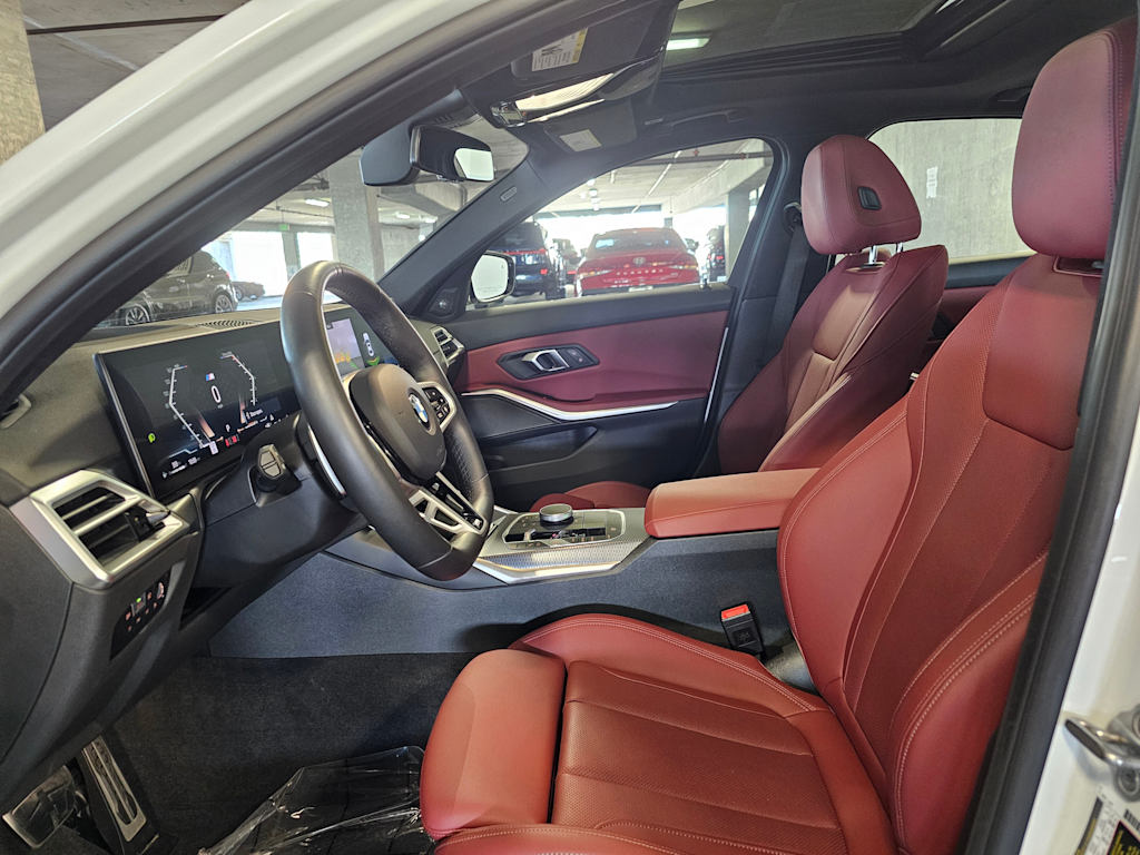 Thumbnail: 2025 BMW 3 Series - 11