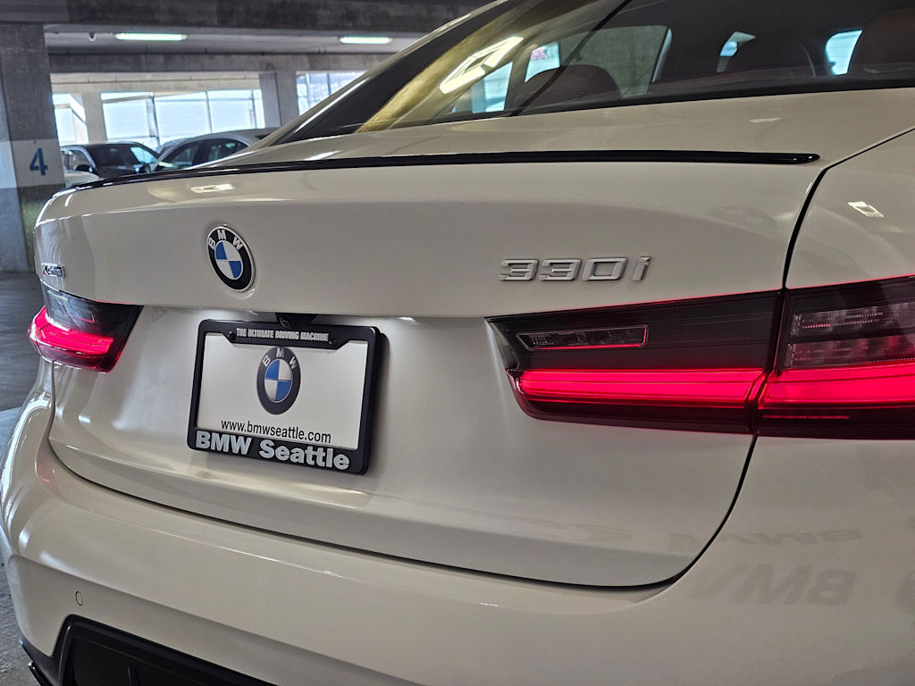 Thumbnail: 2025 BMW 3 Series - 22