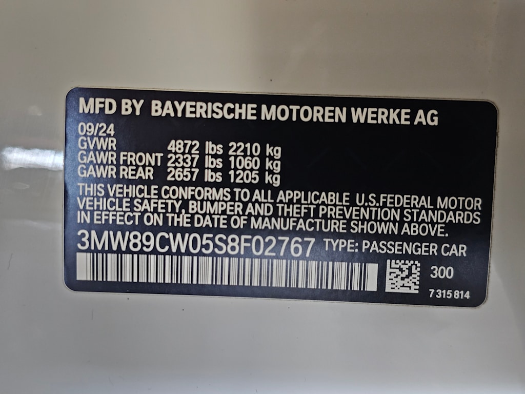 Thumbnail: 2025 BMW 3 Series - 21