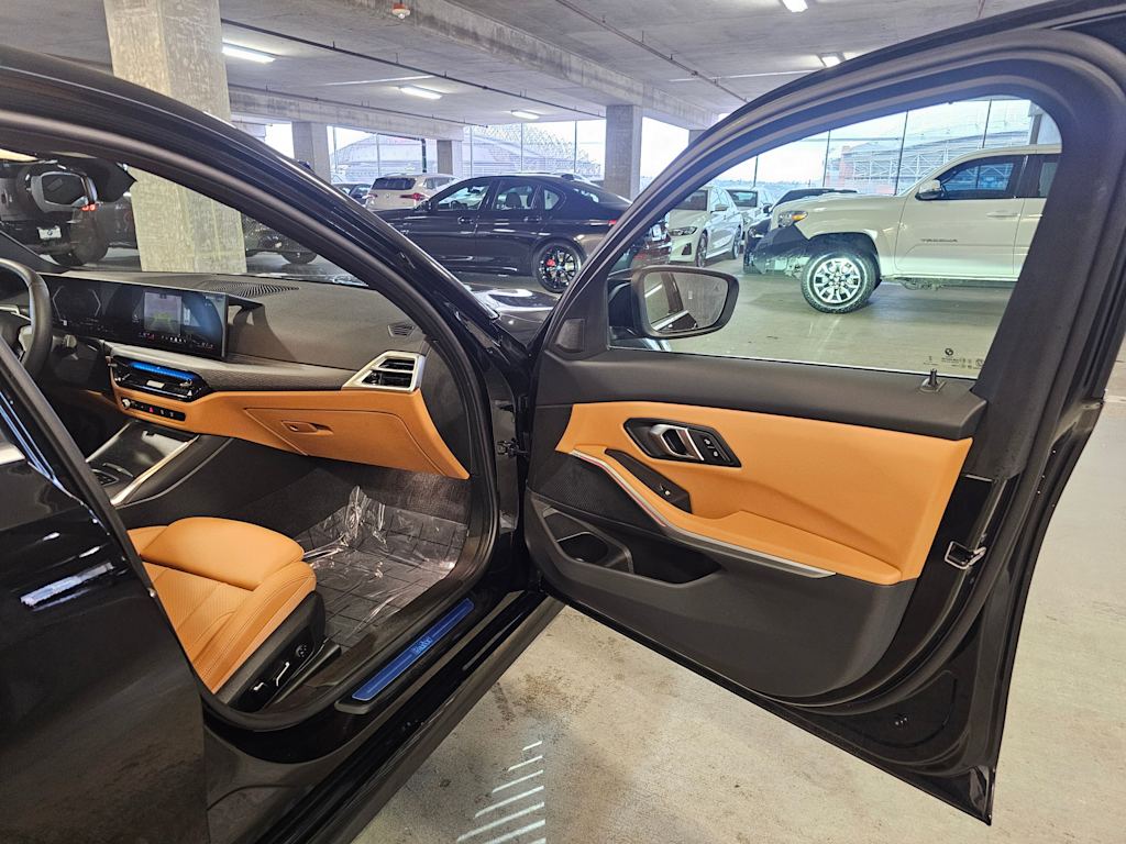 Thumbnail: 2025 BMW 3 Series - 44