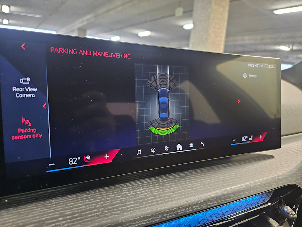 Thumbnail: 2025 BMW 3 Series - 24