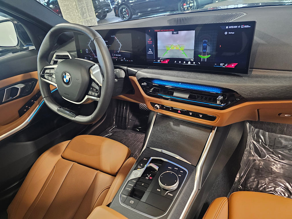 Thumbnail: 2025 BMW 3 Series - 46