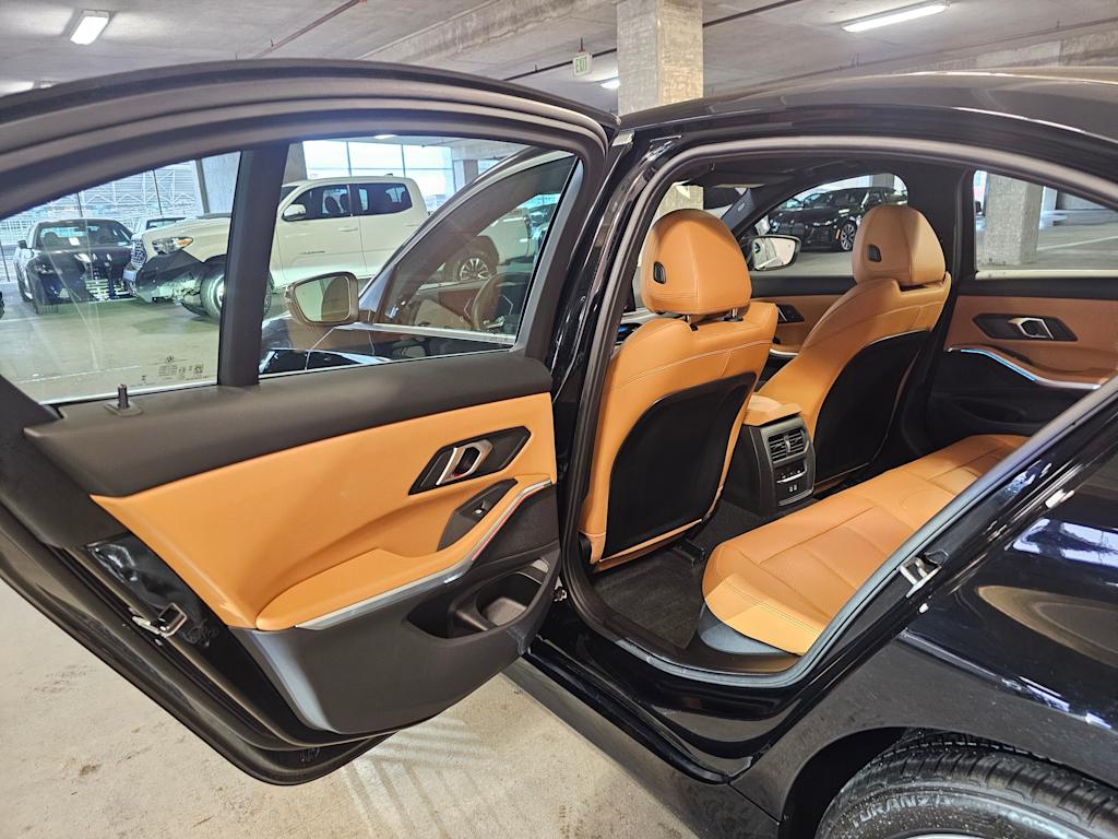 Thumbnail: 2025 BMW 3 Series - 13